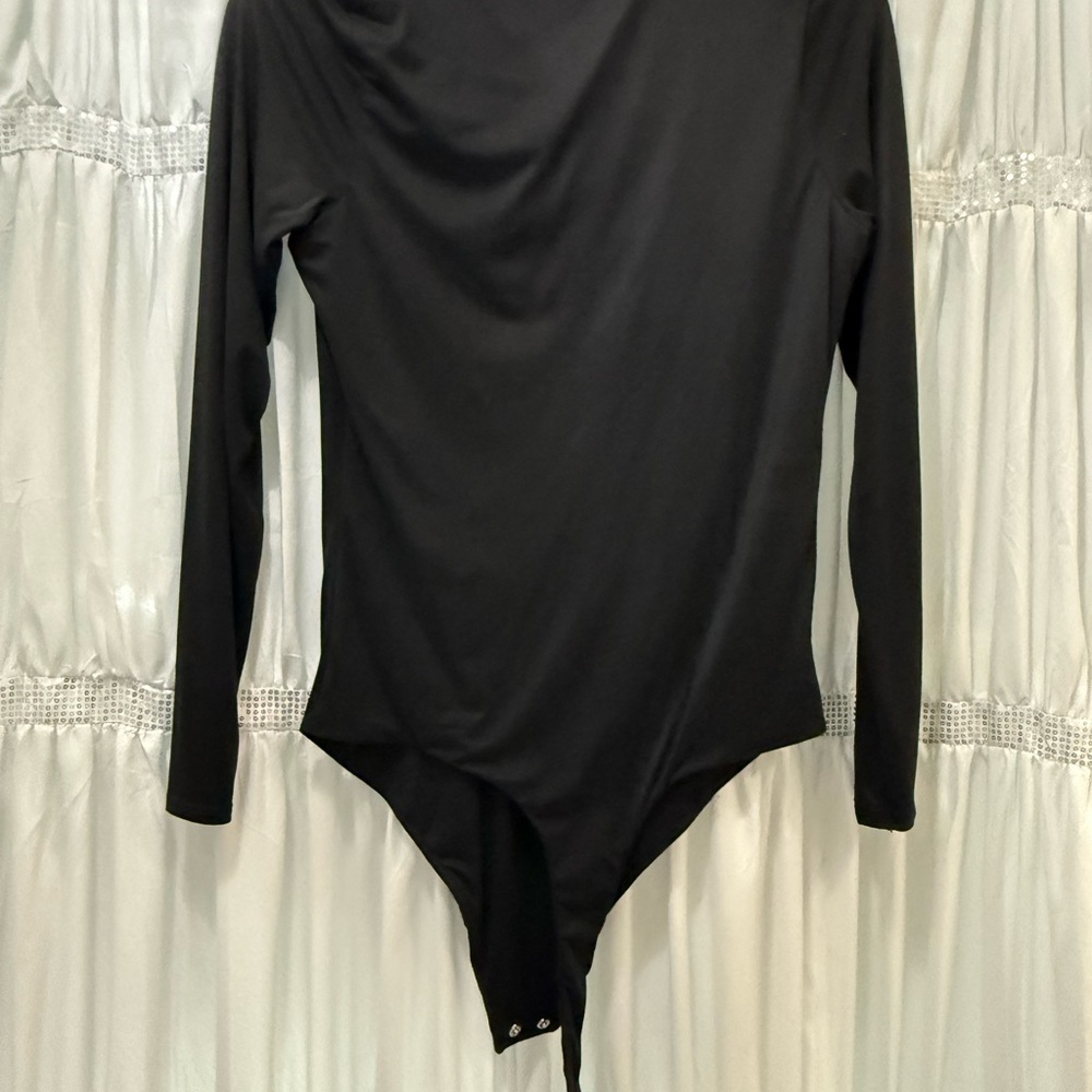 Victoria's Secret Black Long Sleeve Bodysuit NWT - Picture 2 of 7